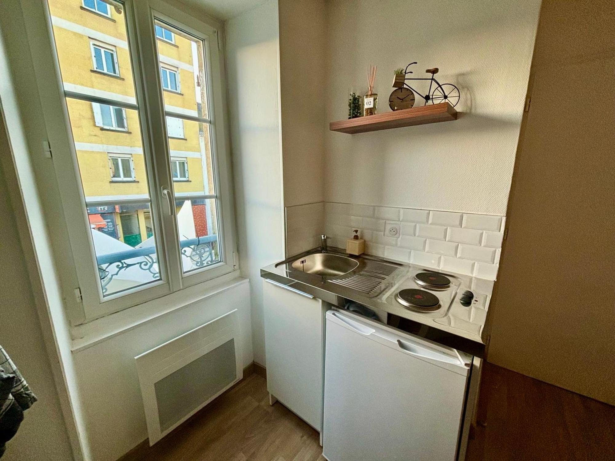 Appartement Chaleureux La Roche-sur-Yon Buitenkant foto